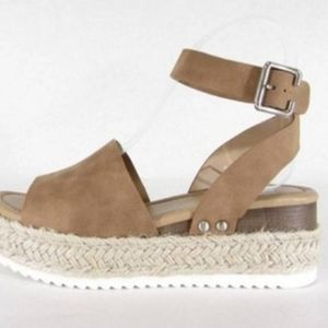 Women's Soda Topic Flatform Sandals